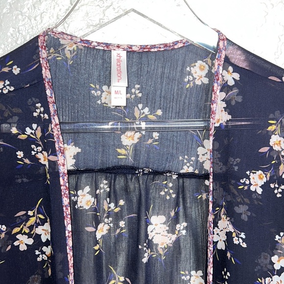 Long Sleeve Floral Cardigan Cover Up - Picture 4 of 6